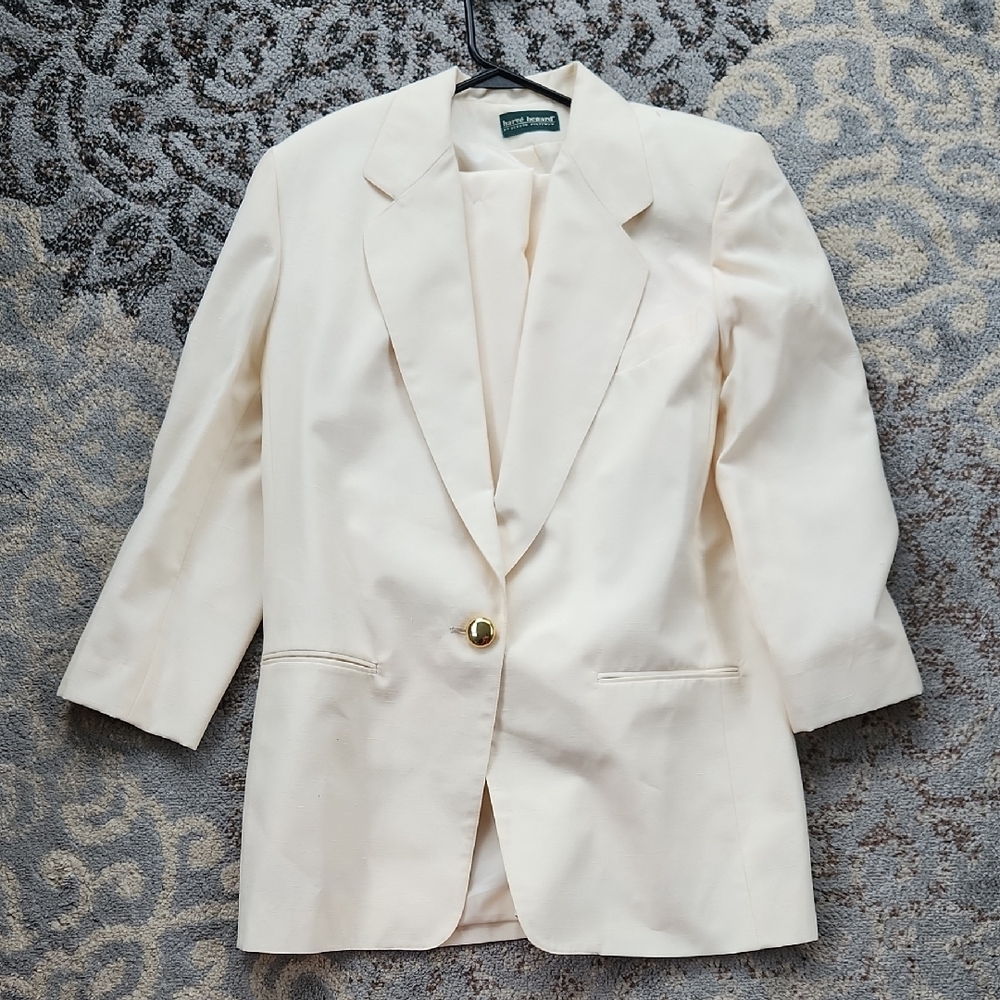 Vintage Harvé Bernard by Bernard Holtzman Blazer Pant Suit Set Cream